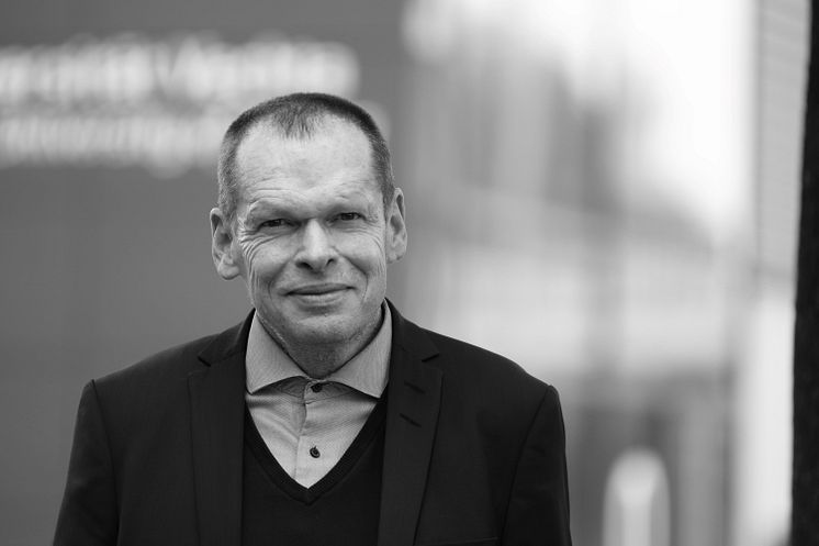 Nitschke_Foto_schwarzweiß.jpg