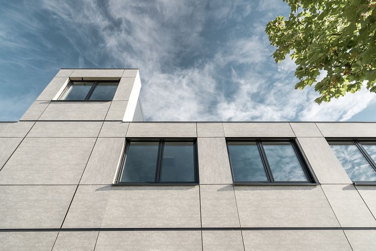 Adapteo_2021_Büro_TransnetBW_Wendlingen_Außenansicht.jpg