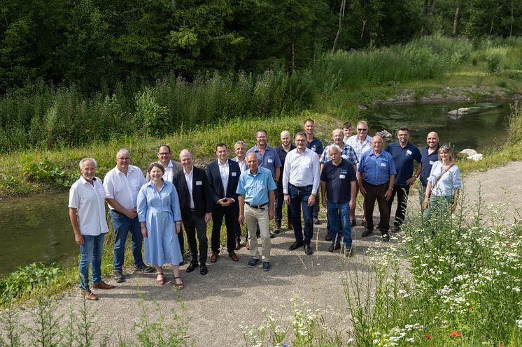 Fischaufstiegshilfe, Oberpeiching, Kraftwerk, Sommer, Claudia Marb, Hans-Joachim Weirather, Dietrich Gemmel, Christian Kunze