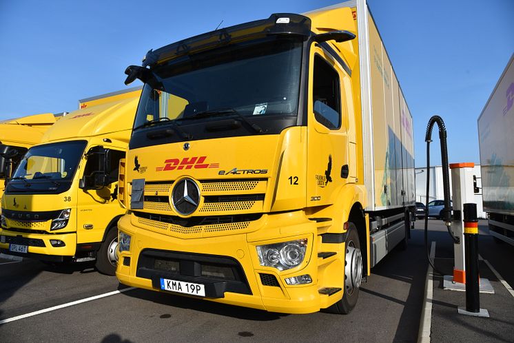 Mercedes-Benz eActros 300