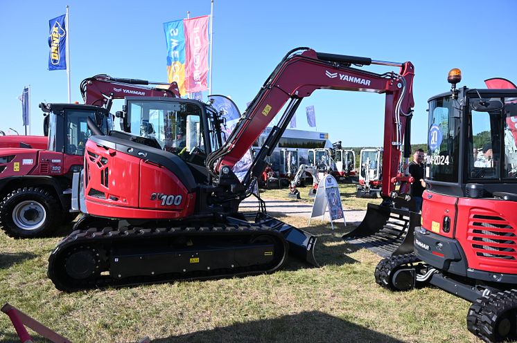 Yanmar-7677.JPG