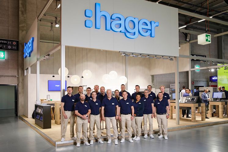 Gruppenbild_Messe.jpeg