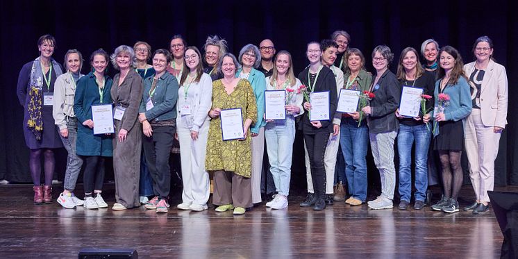 Hebammenpreis-alle-Preistraeger_innen_2.jpg