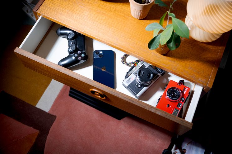 Bureau_camera_iphone_ps4_001.jpg