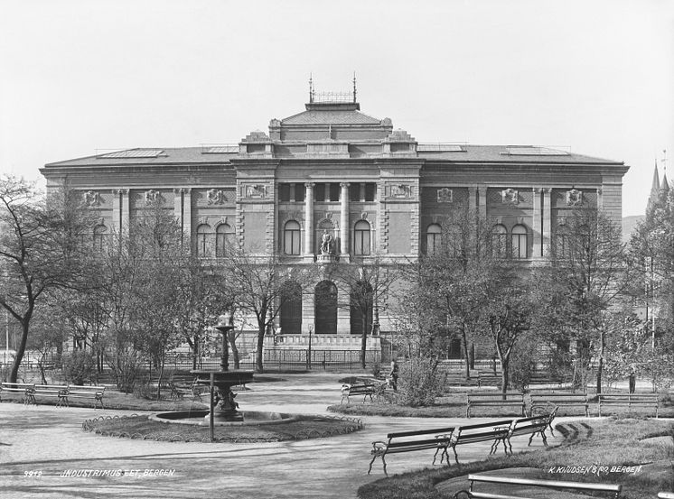 Permanenten i Bergen, fra ca. 1898-1905.