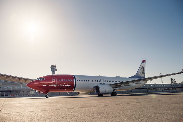 Norwegian 737rcraft  