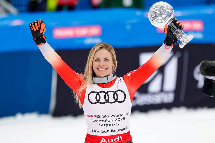 Gut-Behrami_SuperG_globe_2025.jpg