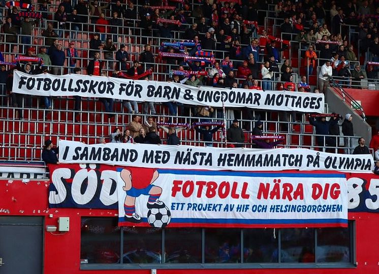 Fotbollsskor mottages.jpg