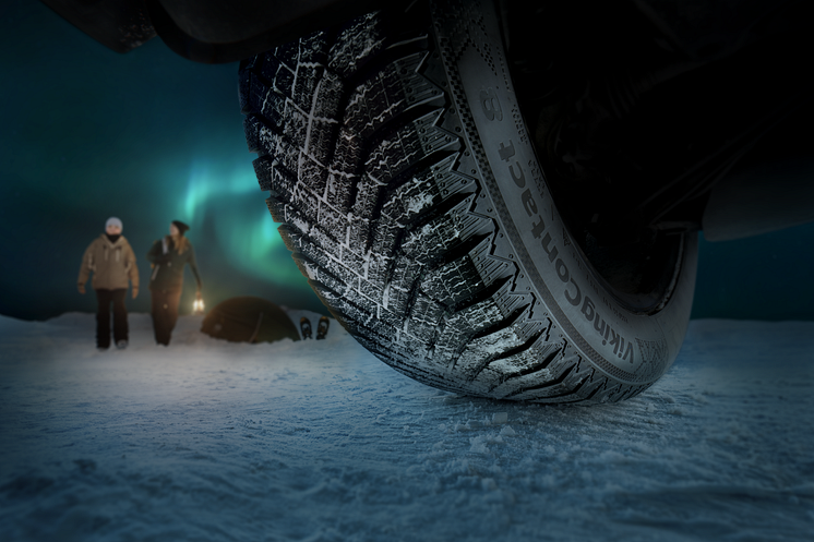 VC8_Northern lights - Main Shot. Product. V6