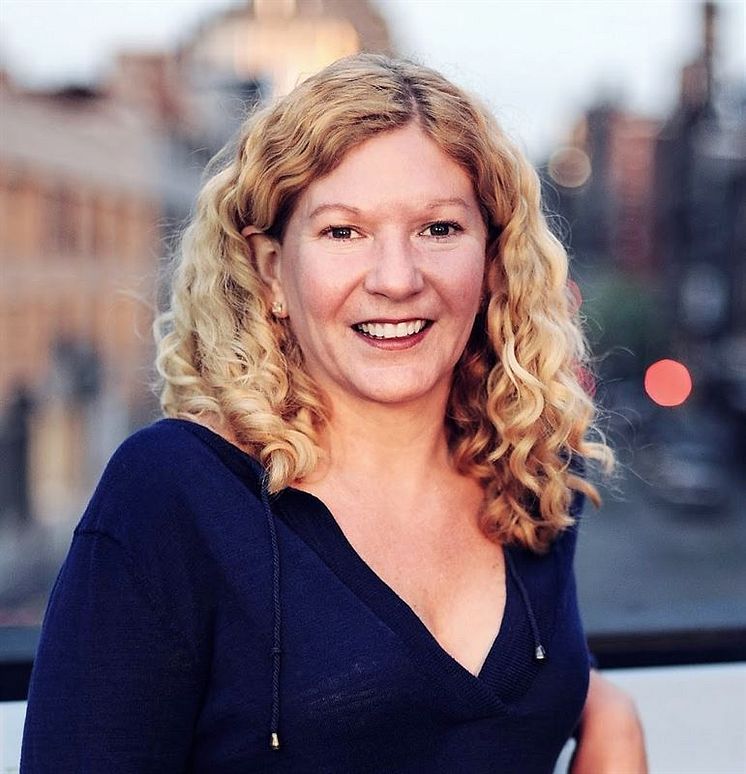 Stacy Lentz.jpg