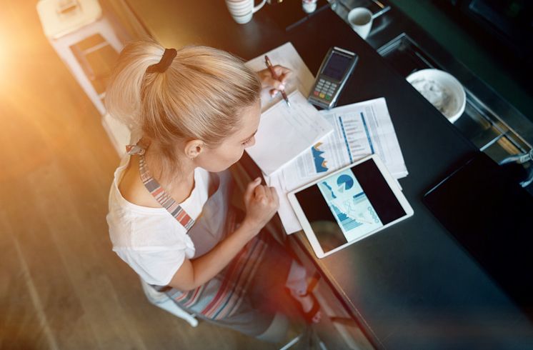 Business-People-Entrepreneur-iStock-1061010298.jpg