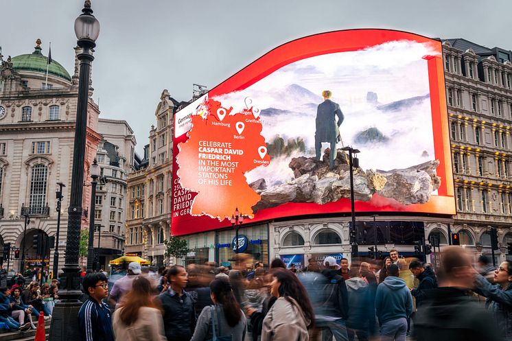DZT_CDF Piccadilly Circus London_©Ocean.jpg