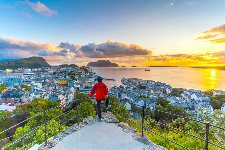 norway-alesund-views-1173568729-full.jpg