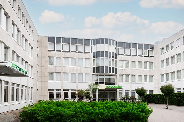 Holiday_Inn_Wernher_von_Braum_Str._12_63263_Neu-Isenburg_Bearbeitet-1701.jpg