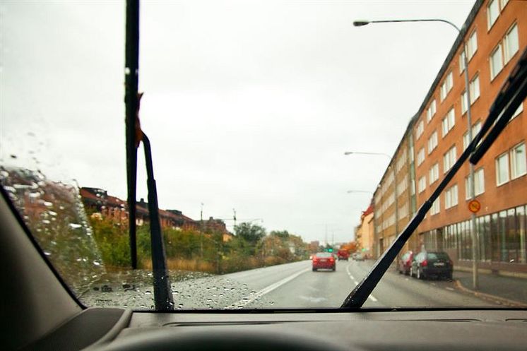 Så uppdaterar du bilens vindruta - Mekonomen vägleder till säker sikt.1.jpg