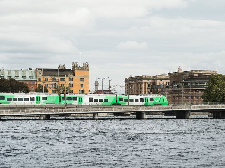 Premiärtur för det första gröna VR-tåget