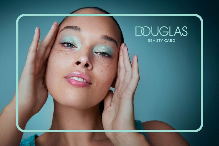 20250409_New DOUGLAS Beauty Card_Key Visual.jpg