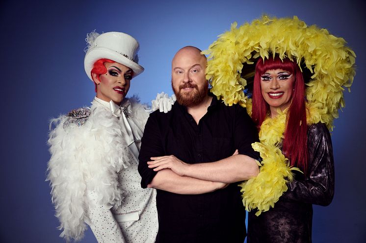 Bland Drakar och Dragqueens med Petter Wallenberg i mitten, Björta till höger och Inga Tvivel till vänster. Foto av Johannes Helje. jpg.jpg