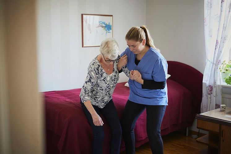 vårdare-pensionär.jpg