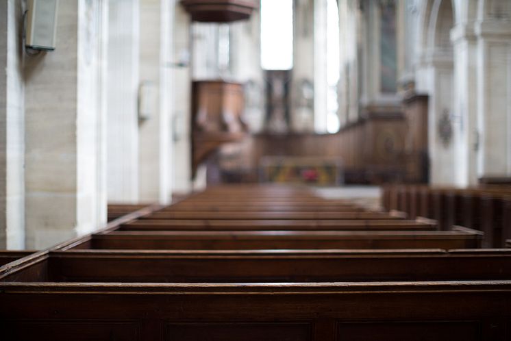 Kyrka-shutterstock_696301798_1000px.jpg