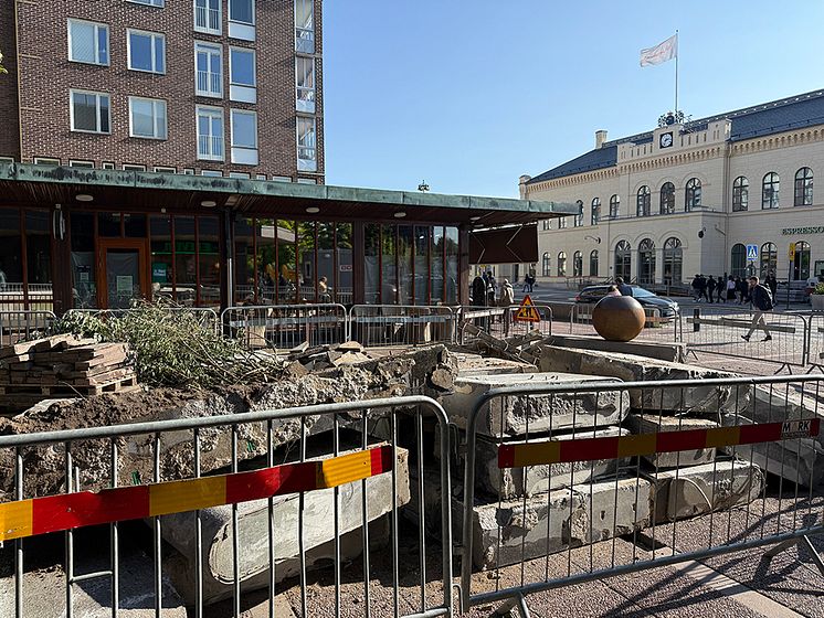 Lund City bänkar02.JPG