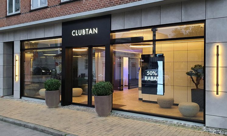 ClubTan.jpg