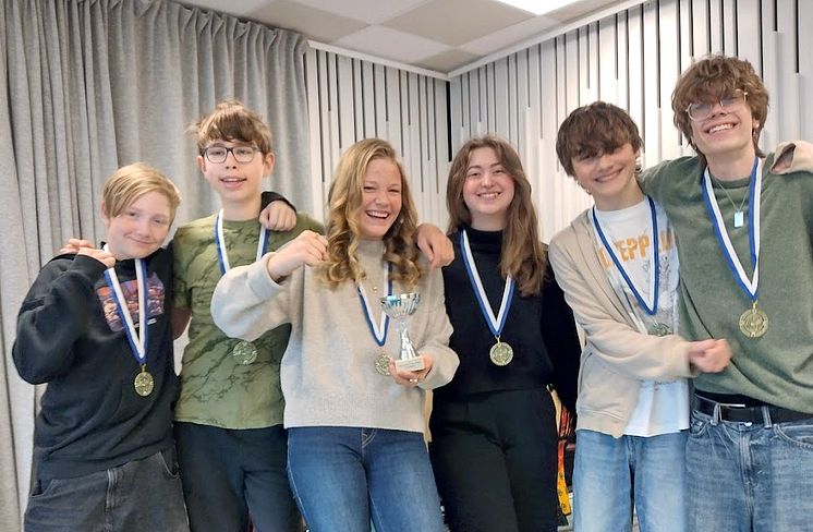 IES Kungsbacka winners.jpg