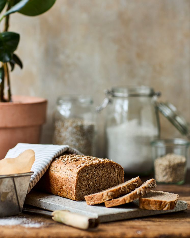 Fuldkorn_rugbrød_vinkel.jpg