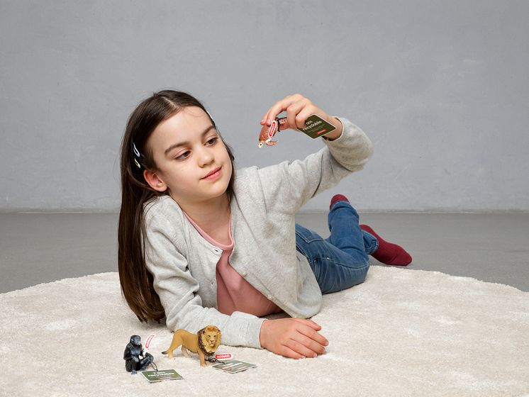 Schleich_Bonobo_Loewe_Schildkroete_Maedchen