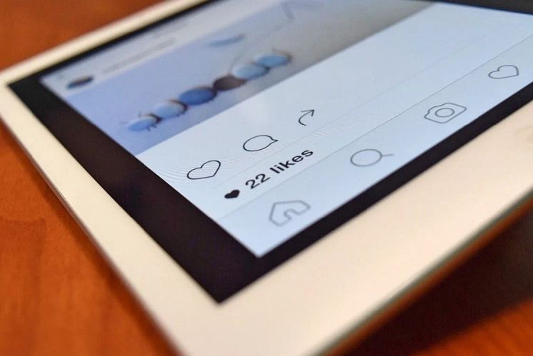 instagram-tablet-device-technology-159435.webp