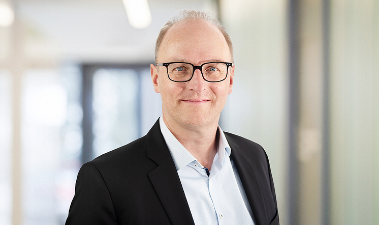 Gerrit Schick_2025_RGB.png