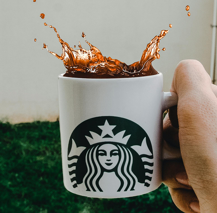STARBUCKS.png