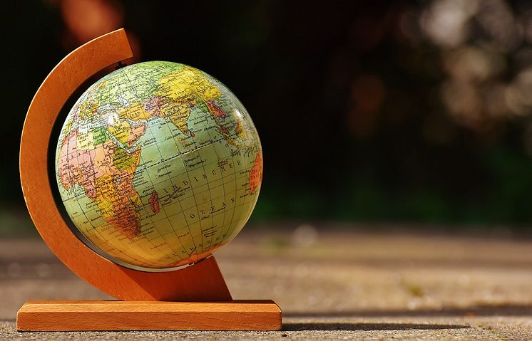 Globe.jpg