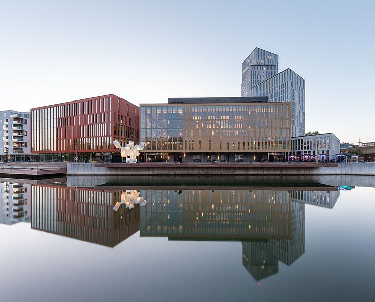 23_041_Malmo_Live_250_L