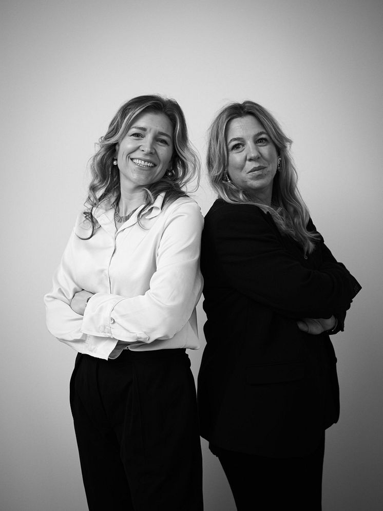 Johanna Dolk & Anna Oldne.jpg