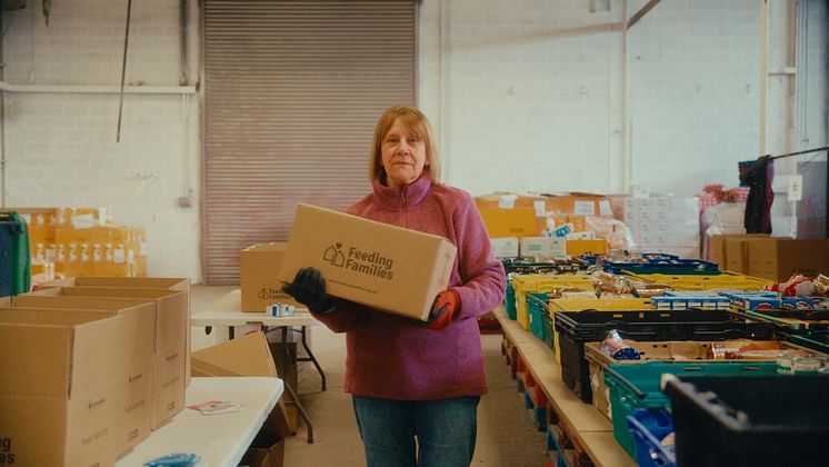 Feeding Families volunteer.jpg