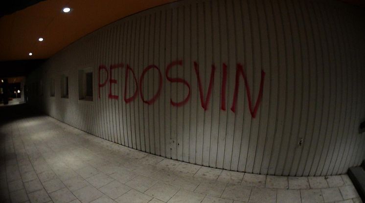 NMR vandalism.jpg