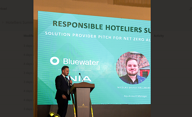 Nicolas Presenting at Dubai Summit.png