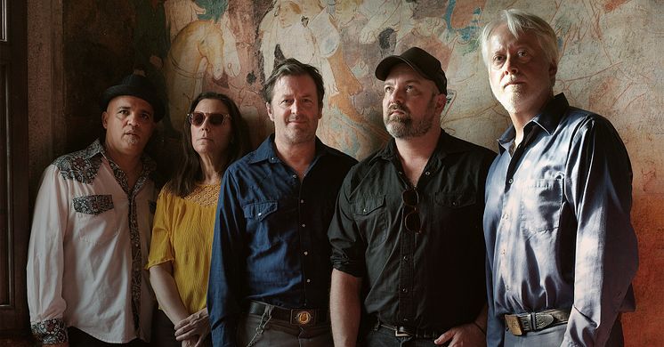 The-Delines_Facebook_1920x1005px.jpg