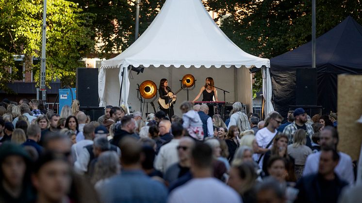 Livemusik under Matfestivalen i Skövde