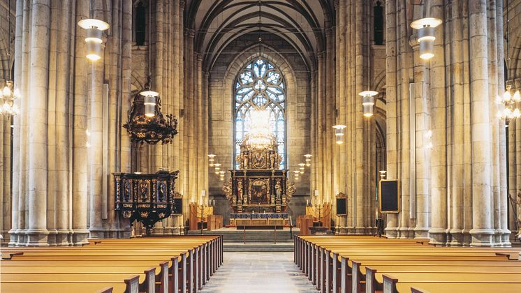 Skara-domkyrka_toppbild.jpg