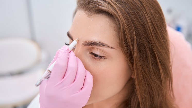 drv-clinic-slim-nose-battersea.png