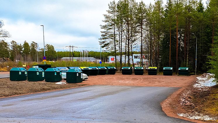 Bild återvinningsstation Surahammar Odonvägen Musikvägen.jpg