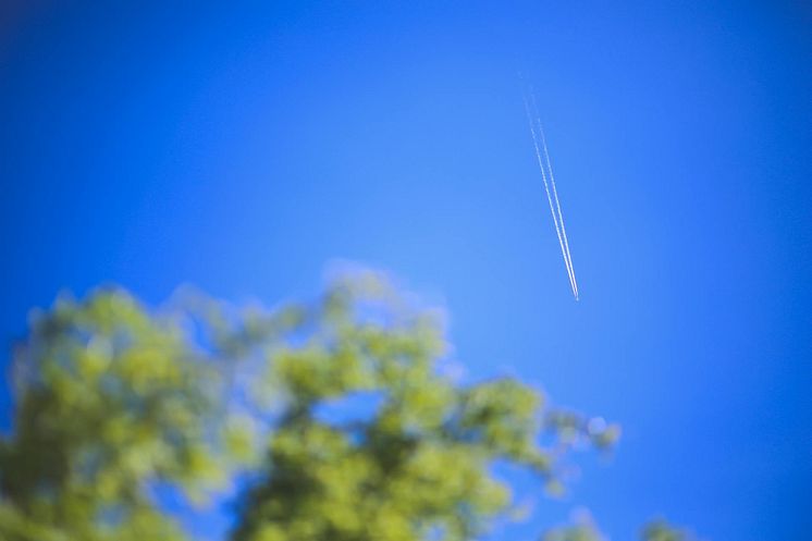 Kondensstriper fra fly