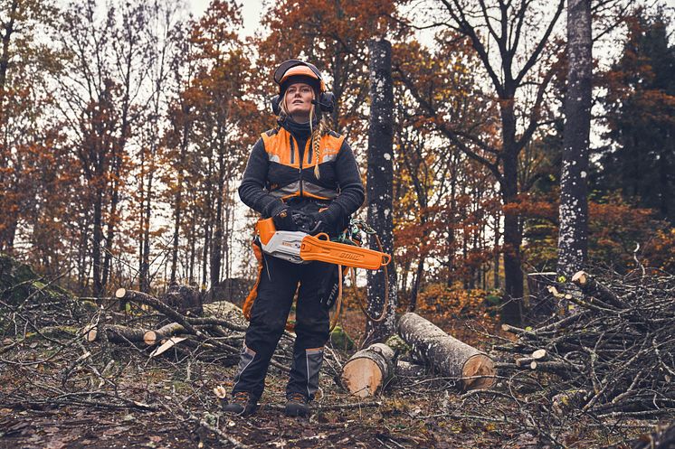 122624_Tree-felling-with-MSA-220-T-Evo1_HQ_P_2024-03_0017_Global.jpg