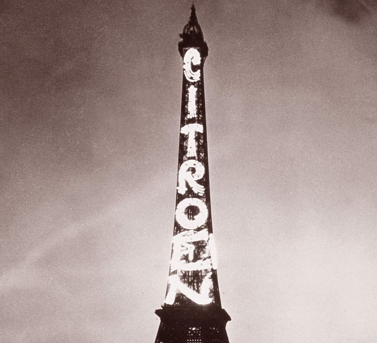 citroenc3eiffel02-6273b3247fd34.jpeg