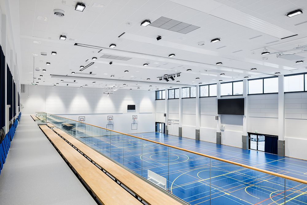 Sports hall Vihtavuori School Centre, Laukaa, Finland.
