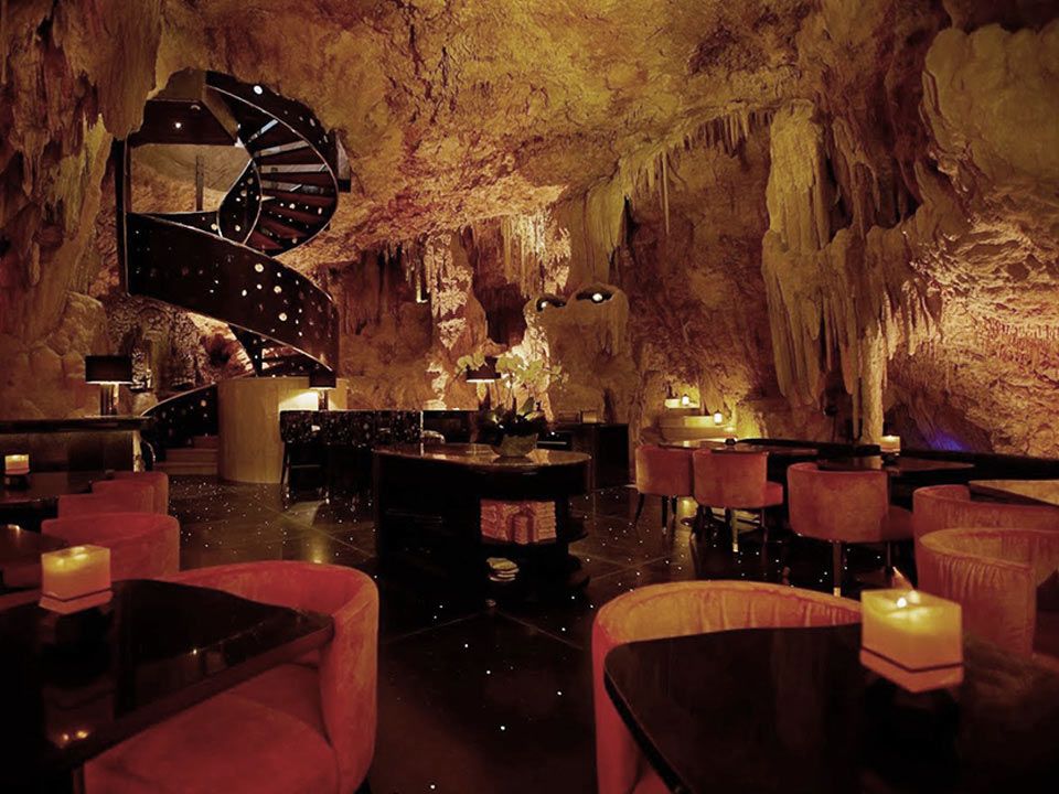 The cave restaurant in Uluwatu
