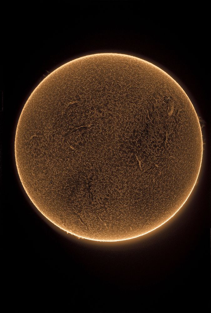 A picture taken by Rahul Venkatraman, NASA Artemis engineer and astrophotographer