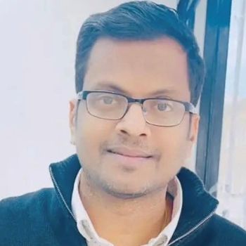 Dr Keerthan Poologanathan